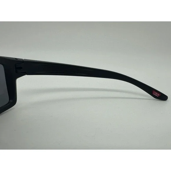 Oakley Sunglasses Matte Black Gibston OO9449-0660‎ 61-17-132 W/ Black Prizm Lens - Picture 10 of 12